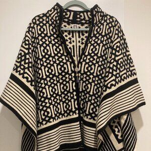 Anne Klein Poncho